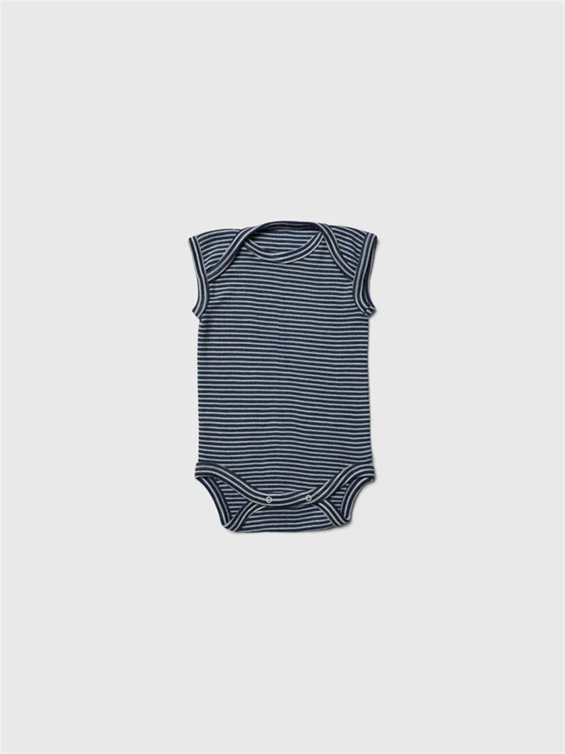 Wholesale bamboo baby rompers and sleepers for retailers – soft, eco-friendly, and perfect for custom children's pajama collections.