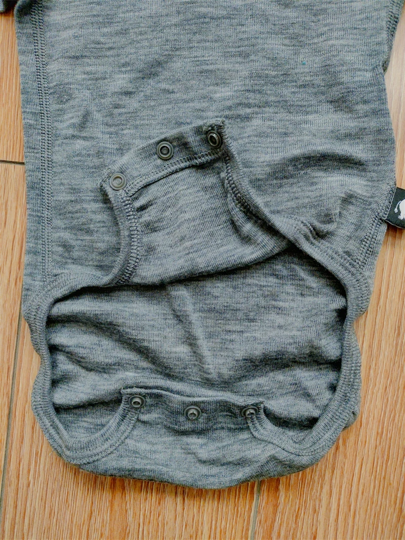 Elegant mystery bamboo box pajamas for B2B wholesale – sustainable, luxurious sleepwear packaged for eco-conscious retailers and bulk buyers.