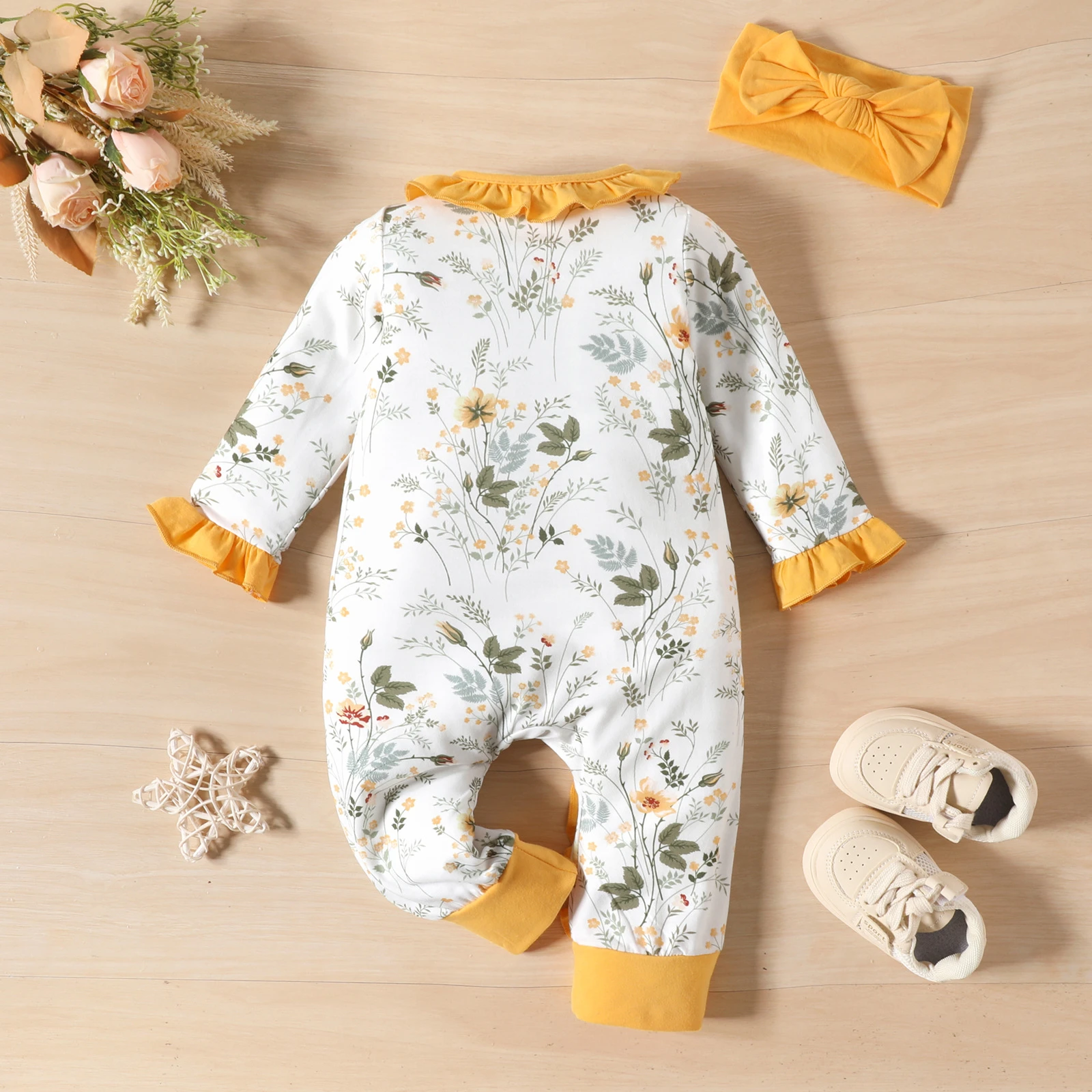 Wholesale baby bamboo sleepers in soft, eco-friendly fabric for retailers seeking premium, sustainable infant clothing collections.