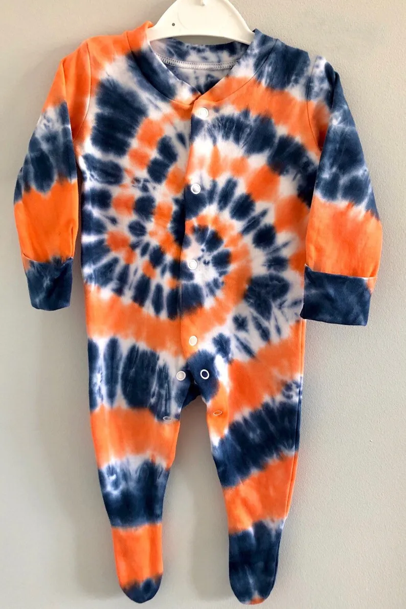 Premium bamboo western women’s pajamas in bulk, offering sustainable comfort and style for B2B wholesale buyers seeking eco-friendly sleepwear.