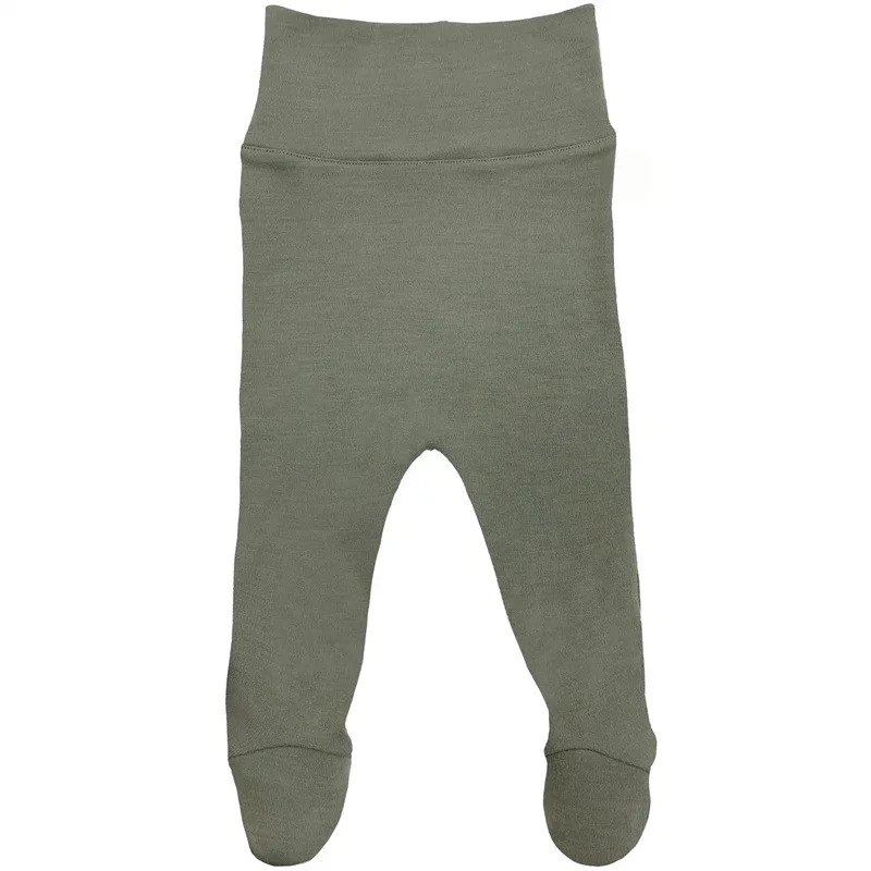 Wholesale baby rompers in blank designs, perfect for customization and bulk orders. Ideal for retailers seeking quality infant apparel.