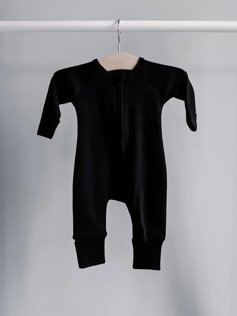 Seamless Mixed Sizes Character Bamboo Pajamas Ready To Ship Bulk Wholesale Discounts with