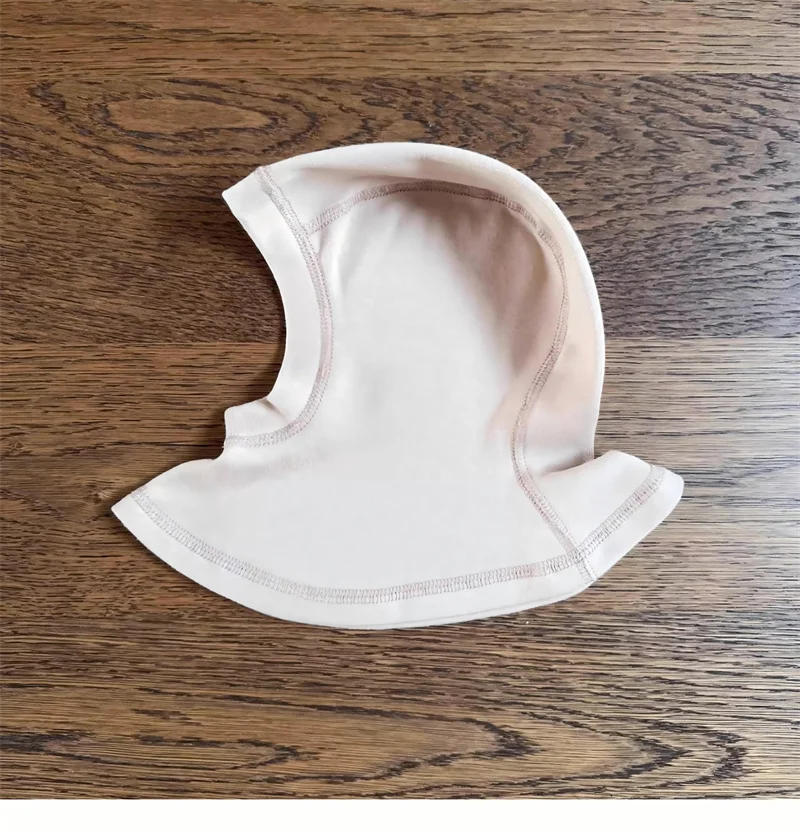 Eco-friendly bamboo rompers in bulk for B2B wholesale, offering sustainable, soft, and stylish babywear solutions for retailers.