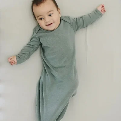 100% Merino Wool Baby Sleep Gown  Ultra-Soft Breathable and Temperature-Regulating for Newborns GSM190 18.5mic Merino Clothes