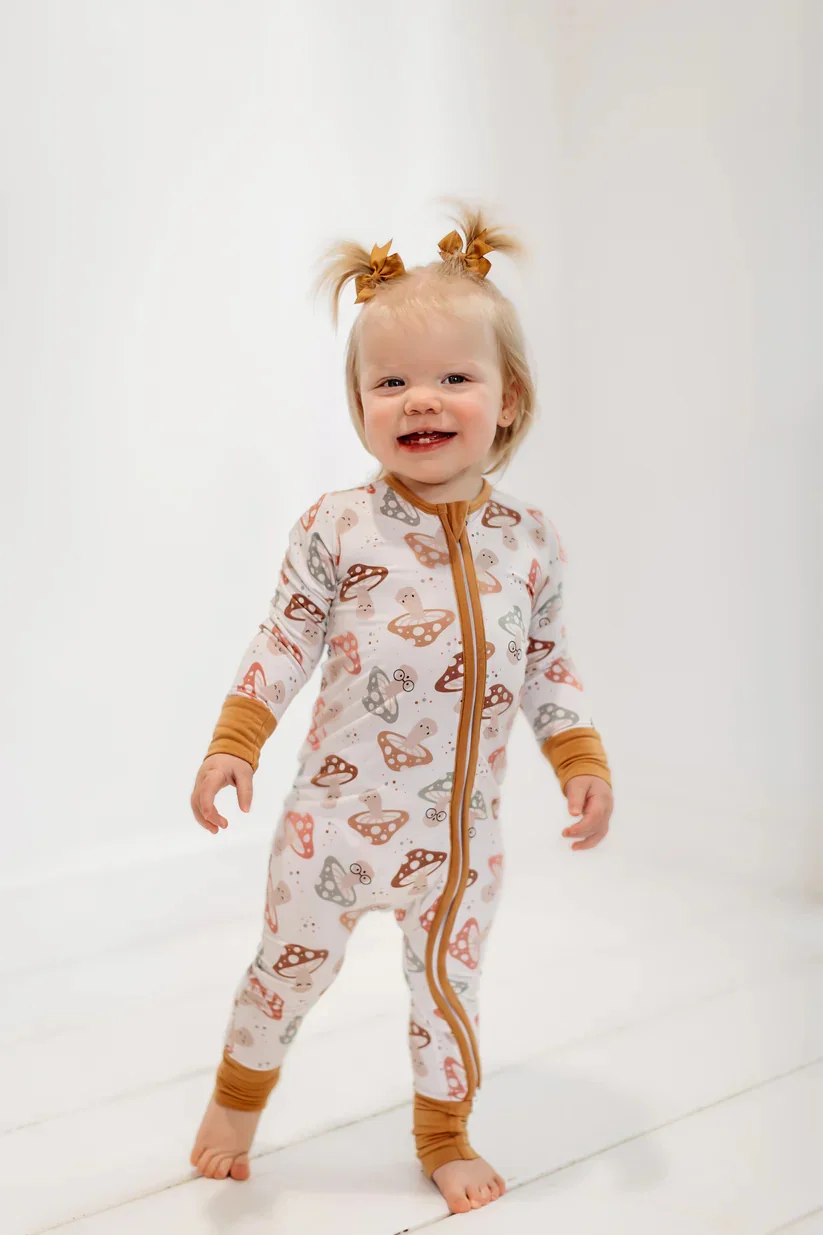Wholesale bamboo pajama shorts on sale – premium comfort and sustainable style for B2B retailers and distributors.