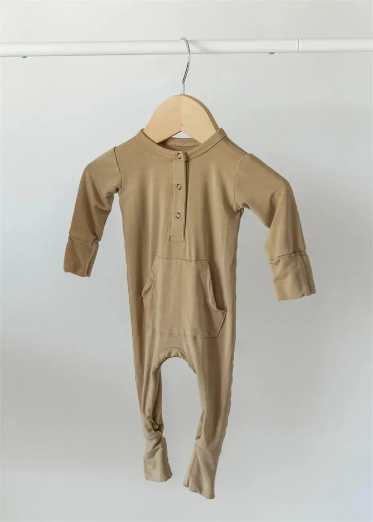 Mass Production Pajamas Christmas Family Set Wholesaler Scalable Solutions for Big Brands