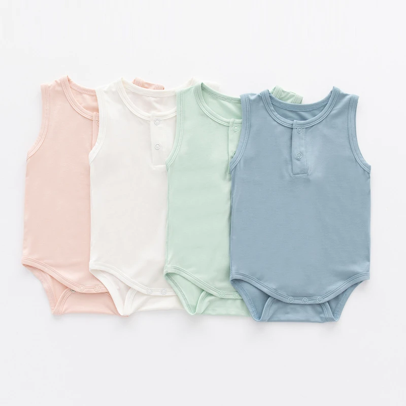 Wholesale bamboo baby pajamas in liquidation: Eco-friendly, soft, and durable sleepwear ideal for B2B bulk orders and sustainable retail.