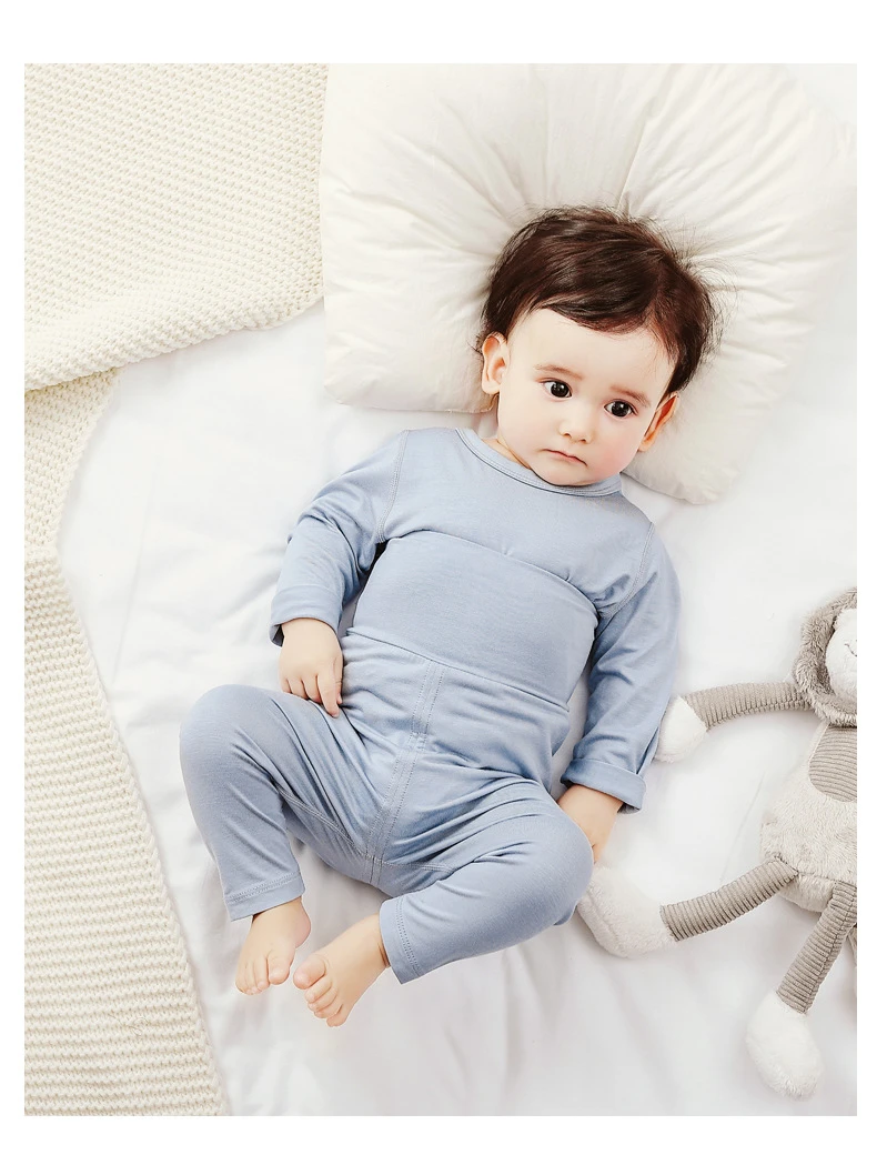 Wholesale baby clothes blind box featuring sustainable bamboo fabric, perfect for eco-conscious retailers seeking premium, bulk inventory options.