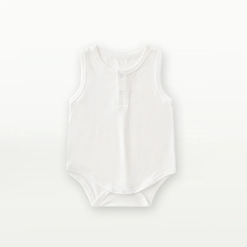 Wholesale kids bamboo Christmas pajamas in festive designs, perfect for retailers seeking eco-friendly, high-quality holiday sleepwear collections.