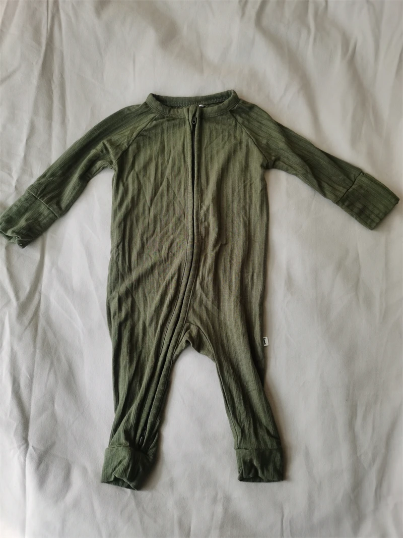Wholesale bamboo Christmas pajamas for children – eco-friendly, soft, and festive sleepwear perfect for retailers this holiday season.