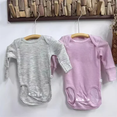 Ultimate Comfort Baby 100% Merino Wool Bodysuit Infant Breathable Eco-friendly Merino Romper for All Season Custom Clothes