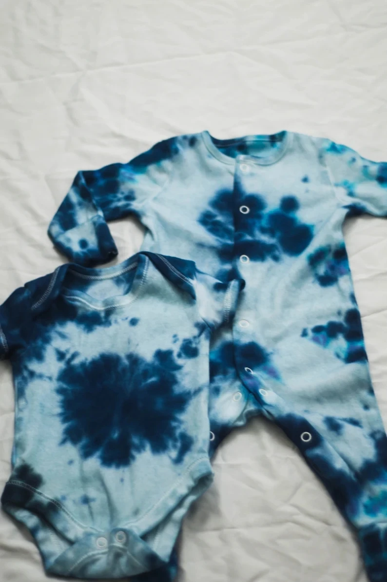 Stylish bamboo women’s pajamas for custom wholesale orders. Sustainable, soft, and perfect for businesses seeking eco-friendly sleepwear options.