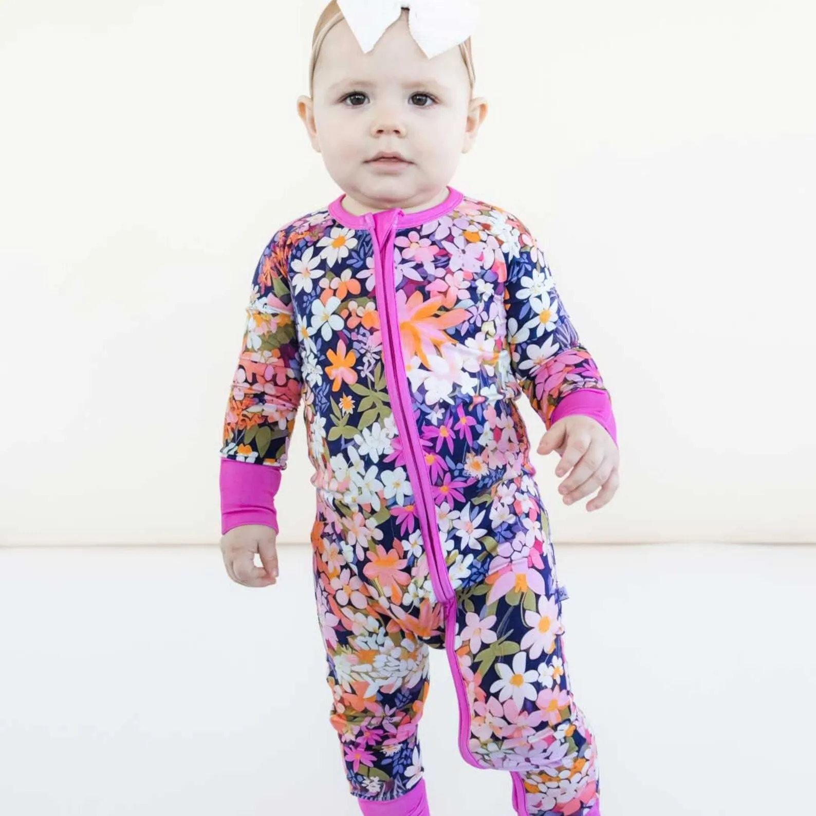 Soft baby plush bamboo toy for wholesale buyers, eco-friendly and perfect for retailers seeking sustainable and premium baby products.